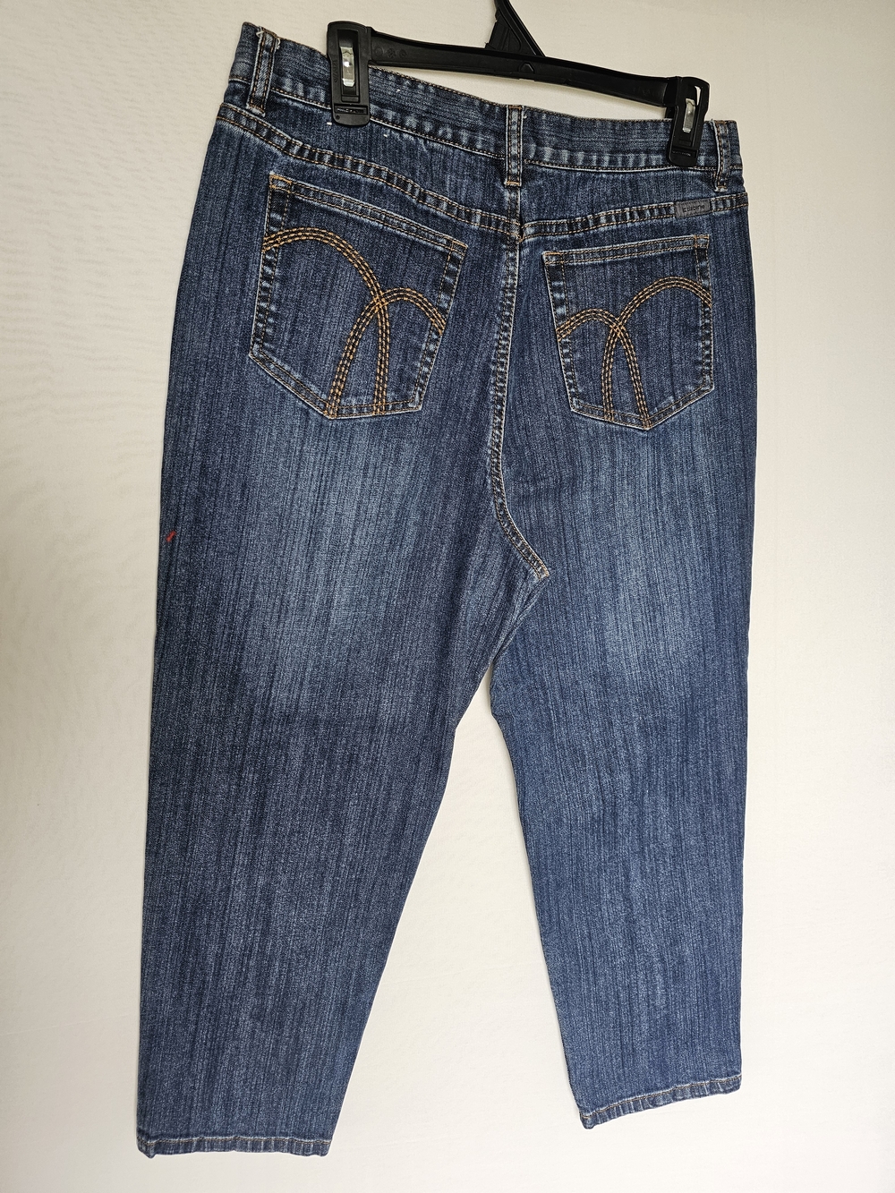 Liz Claiborne Slim Straight Jeans in Dark Blue Wash - Picture 3 of 14